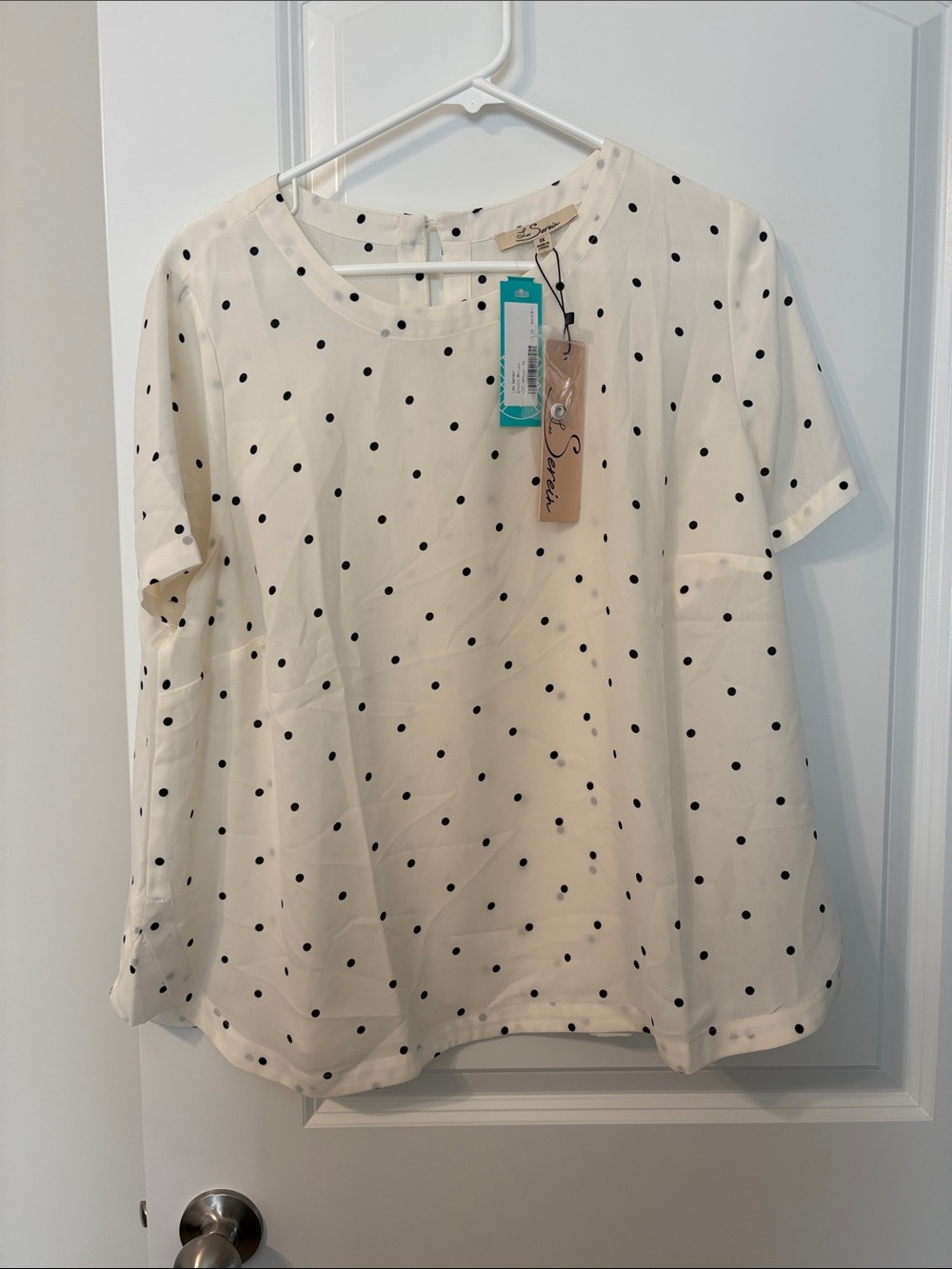 Les Serein Cream Polka Dot Short Sleeve Blouse